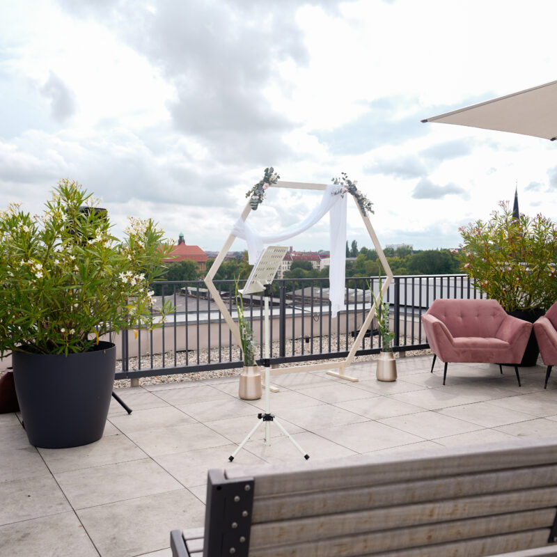 Koko & Lores | Freie Trauung auf der Dachterrasse