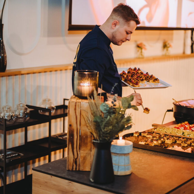Koko & Lores | Event | Fingerfood | Credit Grit Siwonia